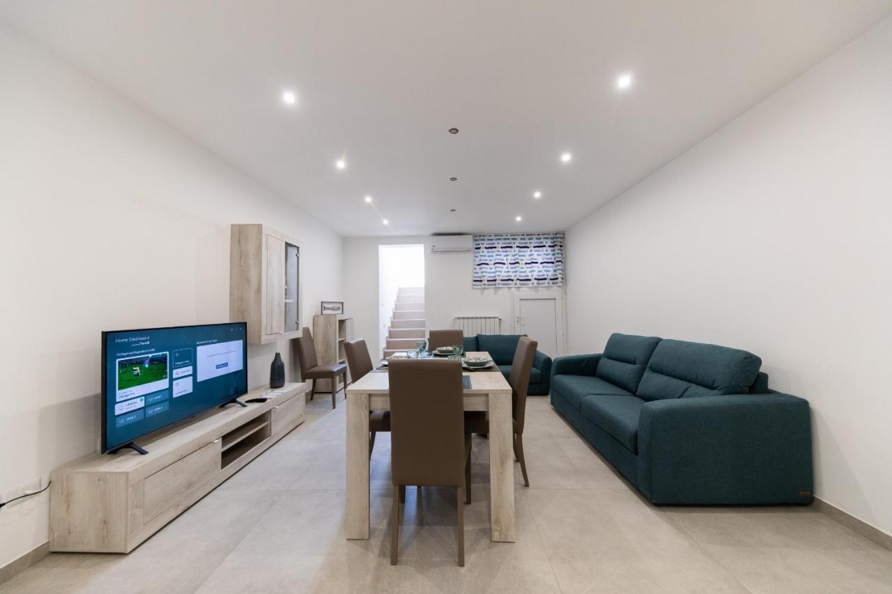Plume Apartment By Wonderful Italy Bari Exterior foto